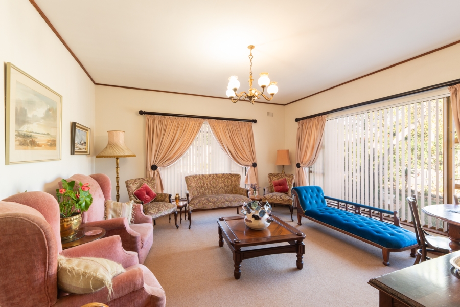 5 Bedroom Property for Sale in Amandelrug Western Cape